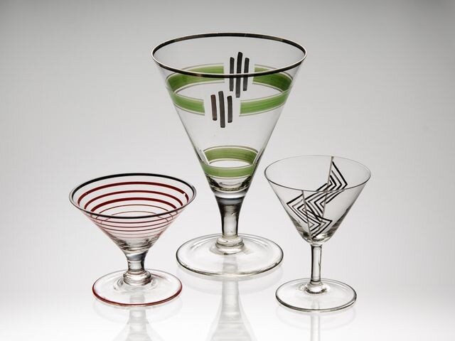Poháry na vodu, 1922–1930, Jan Kossuch, Katarinska Huta, čiré sklo, foukané, malované, Slovenské sklárske múzeum, Lednické Rovne