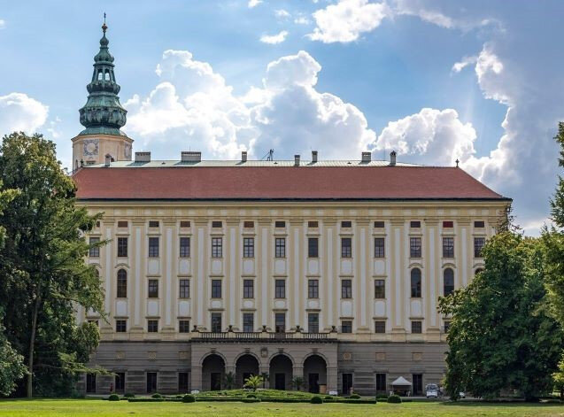 Pohádkový zámek Kroměříž s novými střechami Tondach