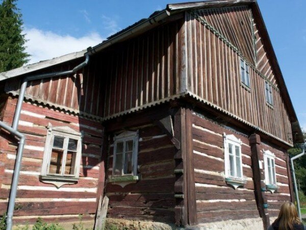 Typický podstávkový dům z Českodubska