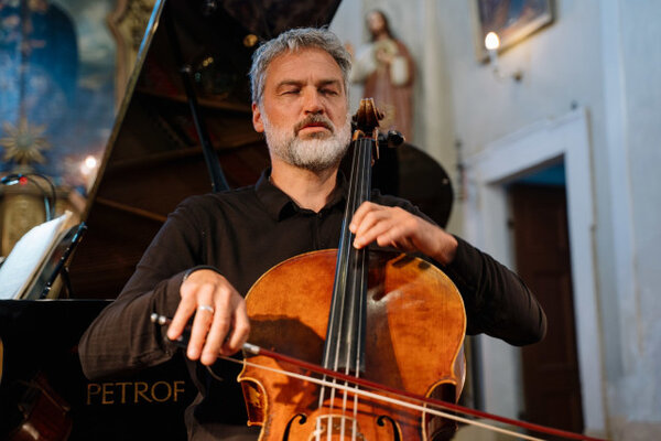 Festival bude uzavírat také violoncellista Jiří Bárta.