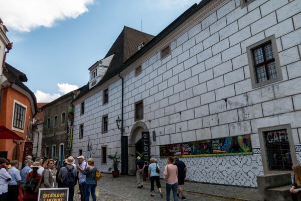 Bývalý městský pivovar v Českém Krumlově slouží už 25 let k výstavním účelům.