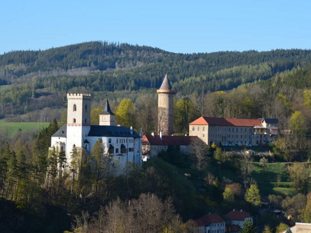 Jakobínka tvoří jednu z dominant hradního areálu v Rožmberku nad Vltavou.