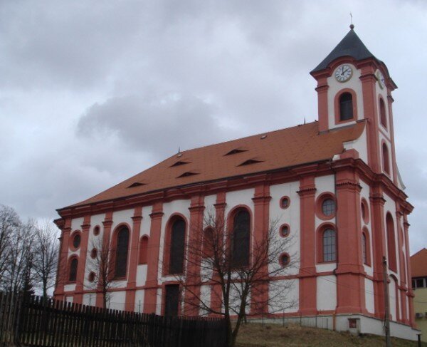 Kostel sv. Vavřince je od roku 2005 v majetku města. Prošel rozsáhlou rekonstrukcí, při které byla opravena střecha, fasády, vitráže a kamenné prvky.
