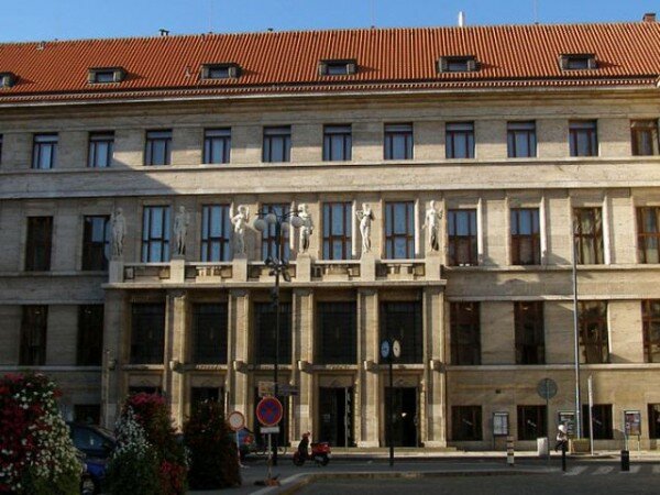 Seminář se uskuteční v přednáškovém sále Městské knihovny v Praze.