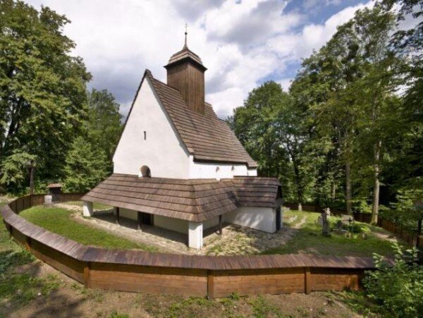 Obnova kostela sv. Kateřiny s ohradní zdí ve Štramberku se stala vítězem soutěže Památka roku 2013. 