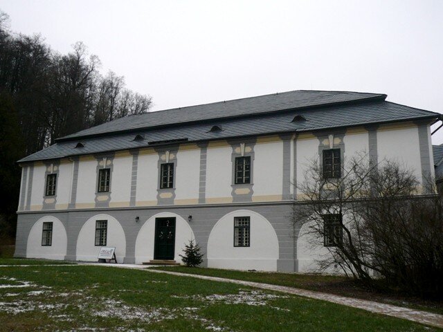 Zrekonstruovaný zámecký letohrádek ve Velkých Losinách