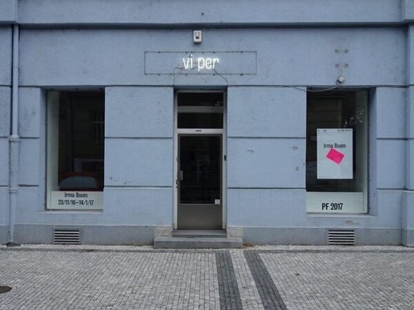 Přednáška profesora Rostislava Šváchy a docenta Romana Kouckého se uskuteční v Galerii VI PER.