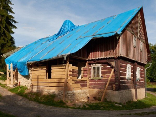 Návštěvníci akce Beranovy hody se seznámí s postupující obnovou roubenky, v níž dříve fungoval Beranův hostinec.