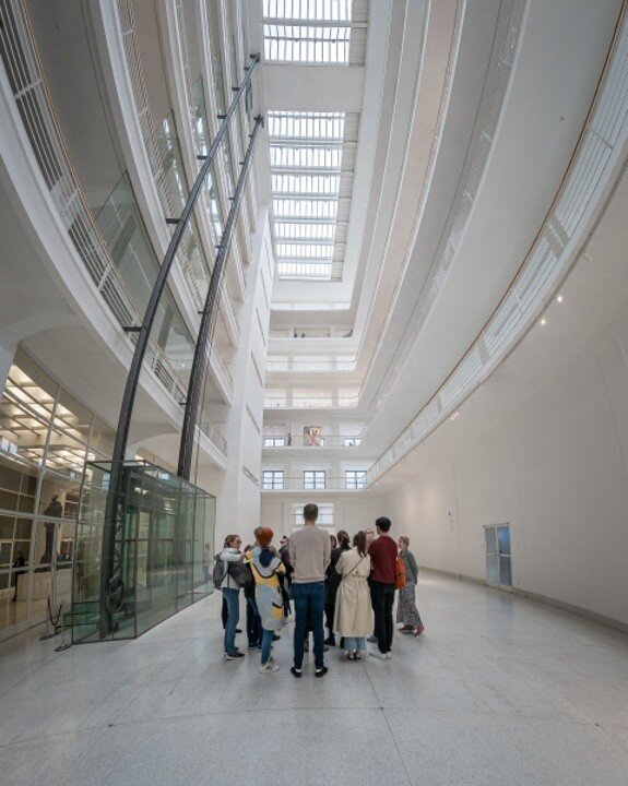 Veletržní palác