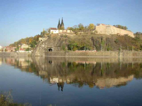 Archeologický areál na Vyšehradě by se mohl zpřístupnit už před příští turistickou sezonou. 