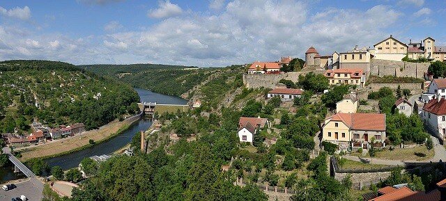Pohled na Znojmo a řeku Dyji