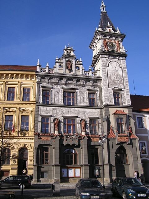 V Prachaticích opraví sgrafitovou výzdobu na budově Staré radnice.