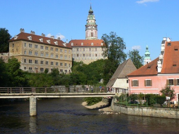 Naší nejnavštěvovanější památkou je státní hrad a zámek Český Krumlov.