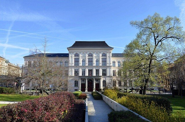 Počtem i kvalitou sbírek patří Muzeum města Ústí nad Labem k nejvýznamnějším regionálním muzejním institucím v České republice.