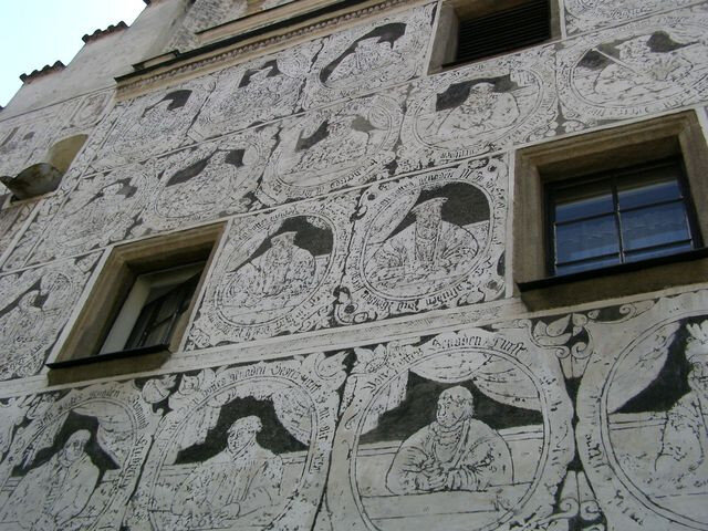 Figurální sgrafito ve Slavonicích (ilustrační foto)