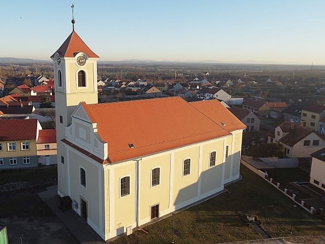 Historické stavby - Teslice - kostel sv. Jakuba Staršího, Moravská Nová Ves