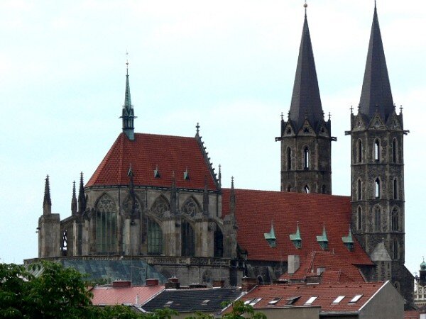 Chrám sv. Bartoloměje v Kolíně je významnou dominantou města.