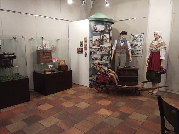 Na výstavě budou k vidění exponáty z Muzea Českého krasu či Muzea České hudby.