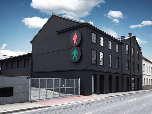 Budova z konce 19. století prošla rozsáhlou rekonstrukcí na administrativní centrum již v roce 2010 a v roce 2017 byla započata přestavba na muzejní a výstavní instituci.