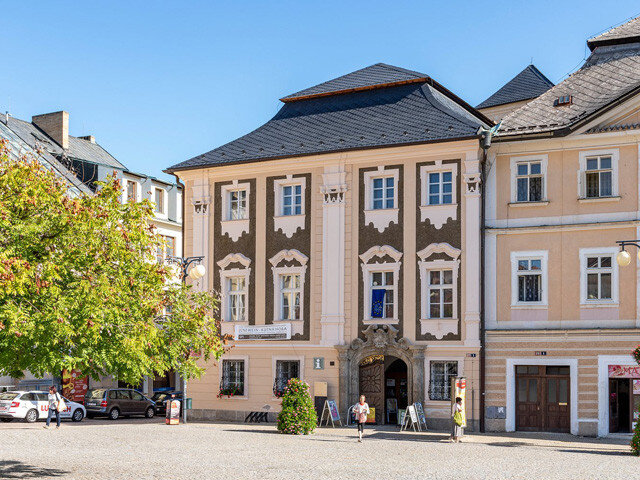 Na sanaci byly použity omítkoviny od společnosti MC-Bauchemie.