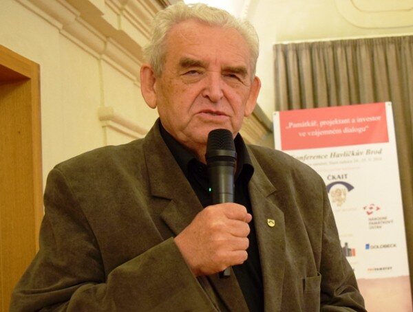 Se Svatoplukem Zídkem jsme hovořili o industriálních konverzích jako tématu červnové konference Městské inženýrství Karlovy Vary 2016.