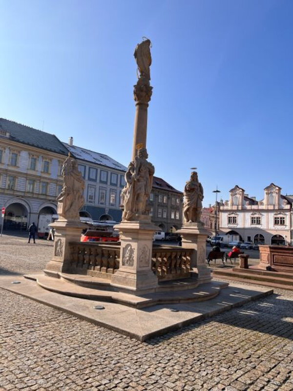 Mariánský sloup v Kolíně po celkové obnově