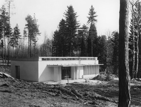 Výstavba pavilonu ve druhé polovině 60. let 20. století