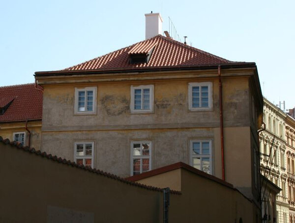 Měšťanský dům v Náprstkově ulici v Praze s novými Prejzy Tondach