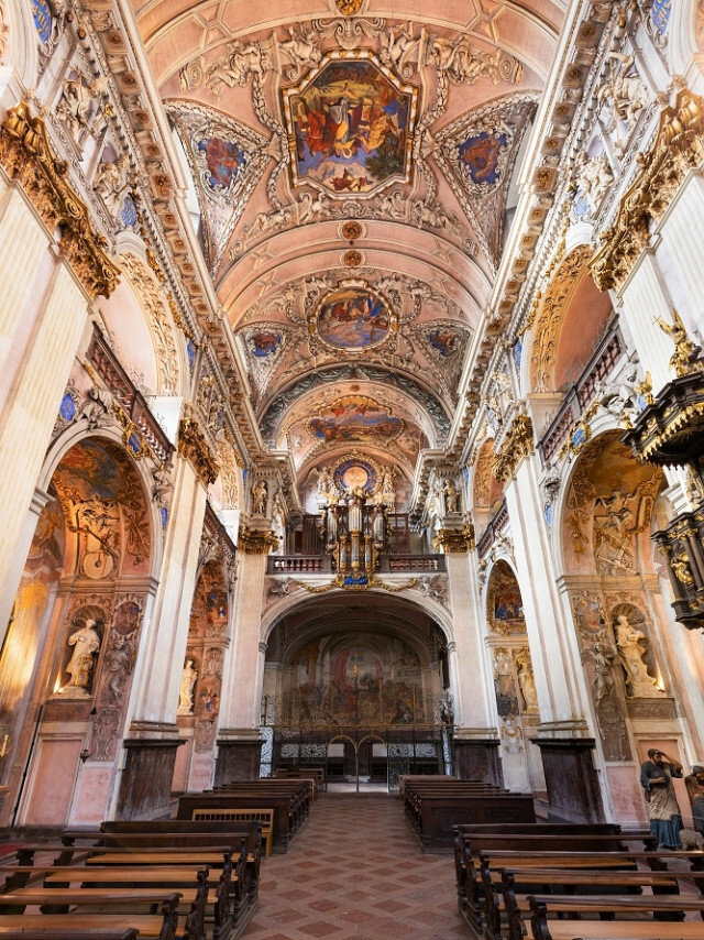 Kostel sv. Vojtěcha v areálu broumovského kláštera