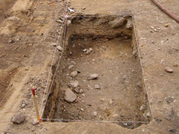 Archeologické nálezy na Národní třídě v Praze přinesly objevy z raného i vrcholného středověku (ilustrační foto).