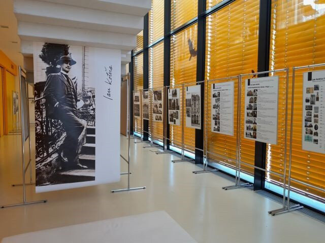 Pohled do expozice o díle architekta Jana Kotěry
