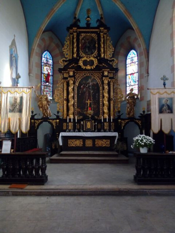Kostel Povýšení sv. Kříže - Bělá pod Bezdězem - po opravě