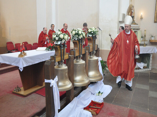 Svěcení zvonů v kostele sv. Václava