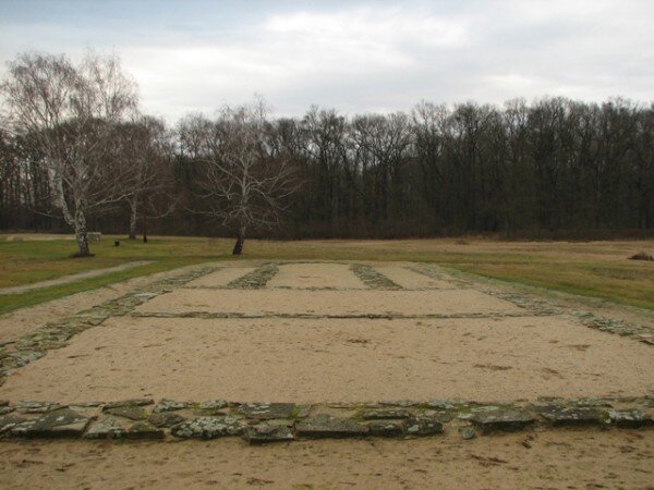 Archeologické muzeum v Mikulčicích – základy kostela.