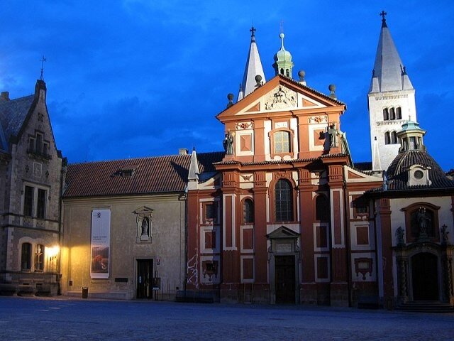 V rámci Noci kostelů bude otevřen i Jiřský klášter na Pražském hradě, kde bude k vidění výstava kostel365.cz.