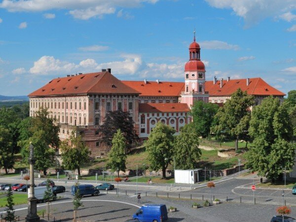 Zámek v Roudnici nad Labem bude hostit konferenci s názvem Historické zdivo – stavební souvislosti jeho vzniku a chování. 