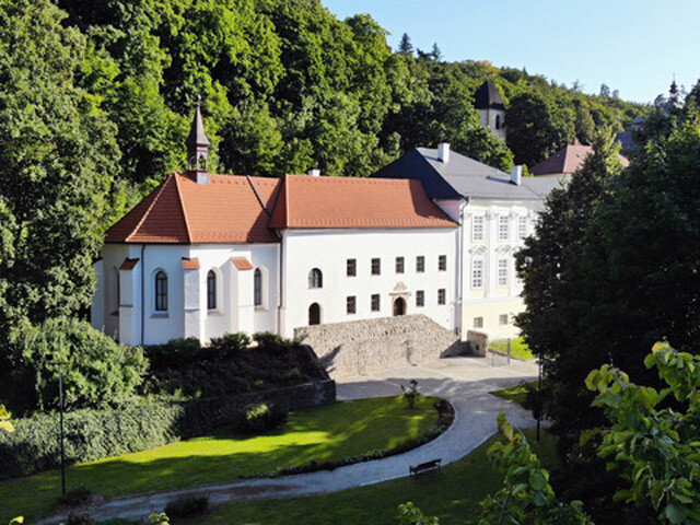 Celkový pohled na Památník J. A. Komenského