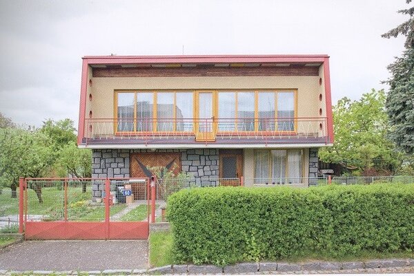  Rodinný dům, takzvaný šumperák