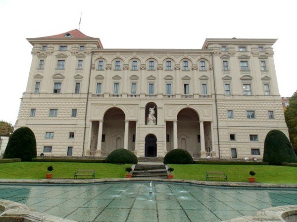 Černínský palác v Praze, sídlo Ministerstva zahraničních věcí