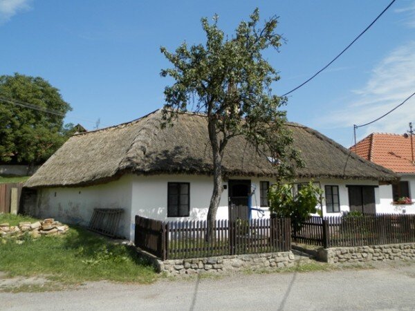 O nejlépe opravenou památku Jihomoravského kraje se uchází také venkovská usedlost čp. 10 z Petrovic na Blanensku.