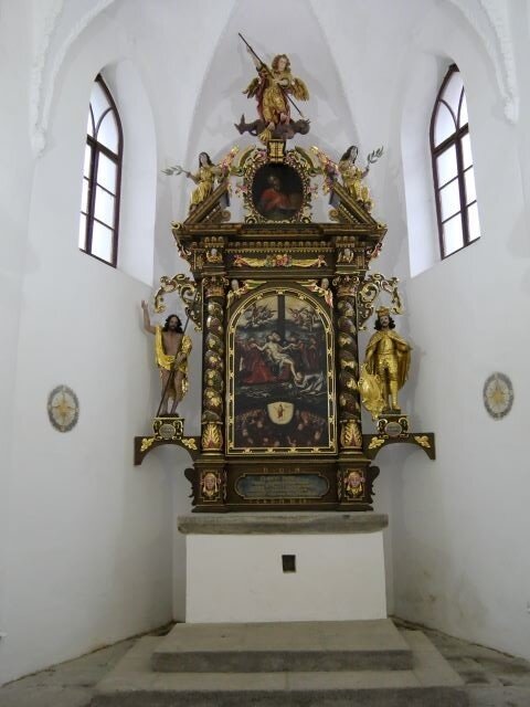 Zrestaurovaný oltář v kostele sv. Marka