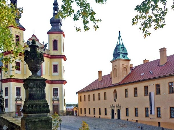 Mezi nominacemi na Českou cenu za architekturu v roce 2016 byl také projekt revitalizace zámeckého návrší v Litomyšli.