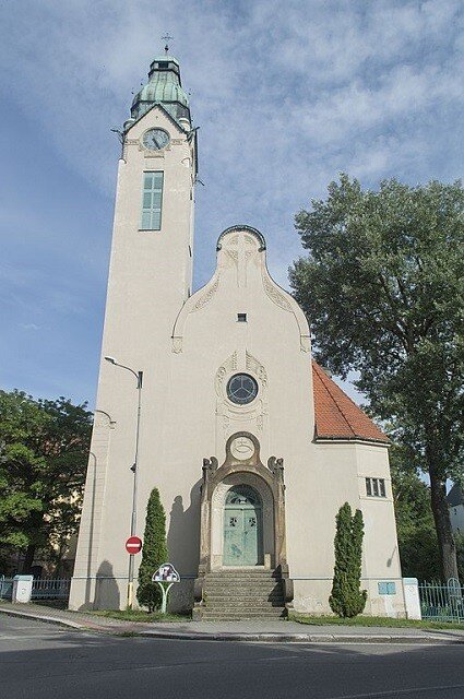 Kostel Povýšení sv. Kříže v Jablonci nad Nisou