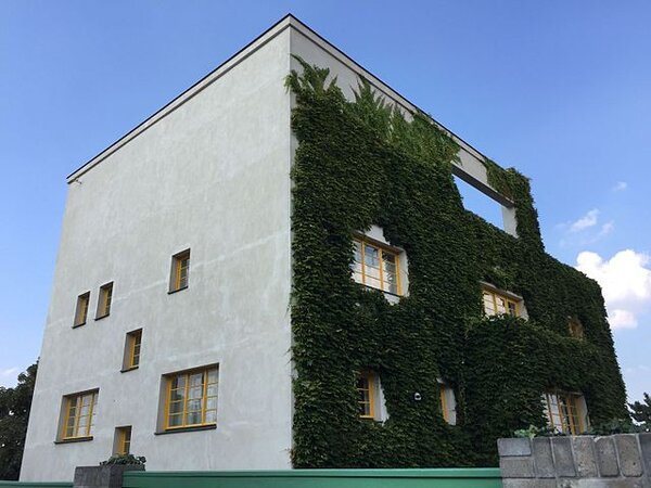 O Müllerově vile bude hovořit její kurátorka Mária Szadkowska.