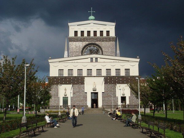 Kostel Nejsvětějšího srdce Páně v Praze