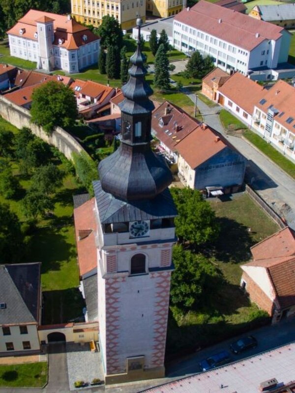 Obnova střechy městské věže vyjde na 10,3 milionu korun.