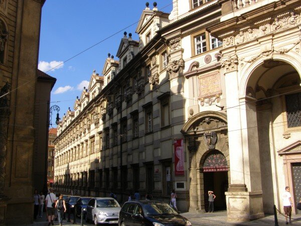 Rekonstrukce západního křídla areálu Klementina vyjde na přibližně 287 milionů korun.