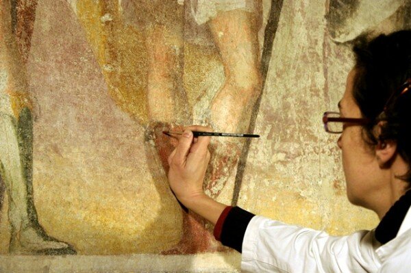 Konference vytváří prostor pro výměnu zkušeností odborníků z oblasti konzervace, restaurování a památkové péče (ilustrační foto).