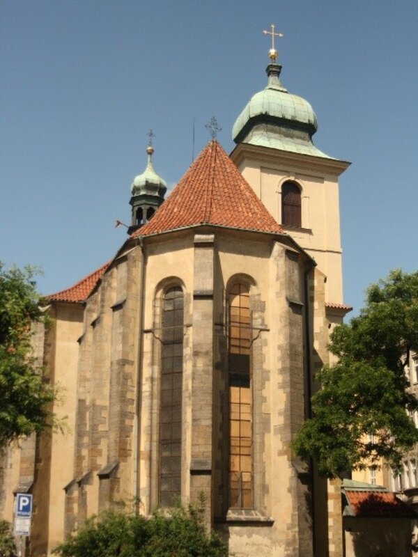 Kostel sv. Ducha v Praze, jedna z památek, která v  roce 2012 získala grant hl. města Prahy. 