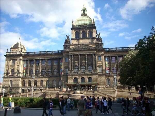 Účastníci konference si budou moci vybrat jednu ze tří exkurzí. Jedna z nich je zavede do Národního muzea (ilustrační foto).